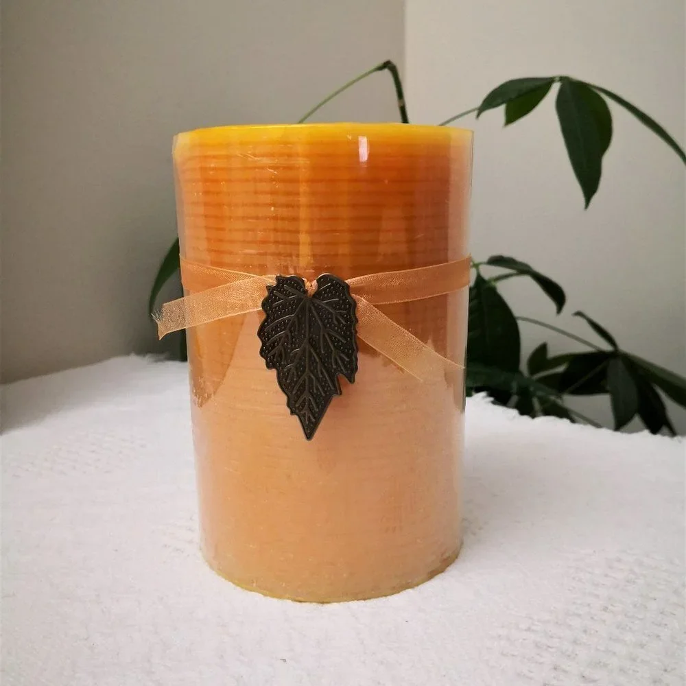 Pier 1 Autumn Leaves‎ Pilar Candle 4x6in